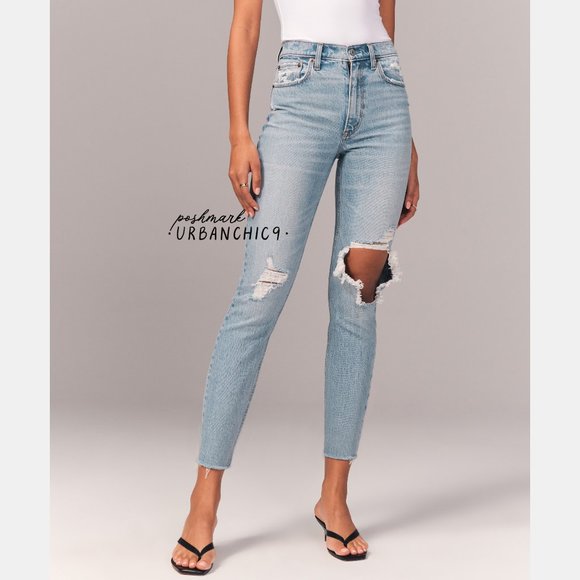 Abercrombie & Fitch Denim - ABERCROMBIE High Rise Mom Jean Light Ripped 28
